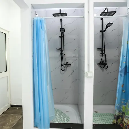 Backpacker Hostel *
