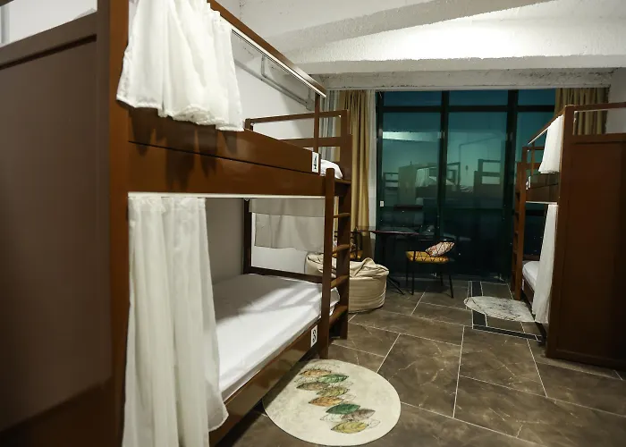 Backpacker Hostel Krujë